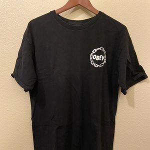 Men’s Large | Obey T-shirt |